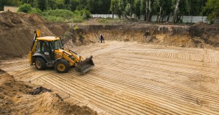 Разработка котлована Лобня, цена от 307 руб./м3.